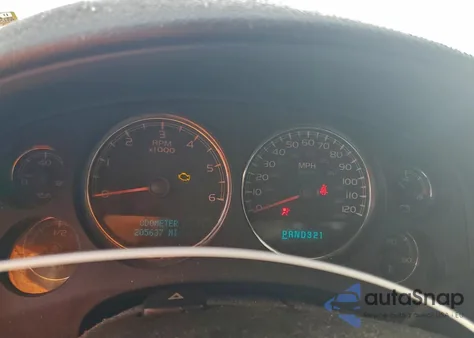 2007 Chevrolet Suburban K1500 z USA, uszkodzony, nr VIN 1GNFK16337R390875